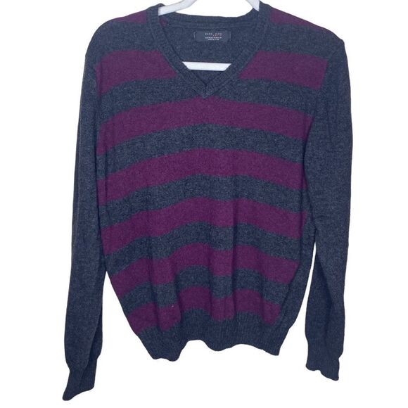 Zara Man Basic Men’s Sz Med Grey Maroon Striped V Neck Pull Over Sweater - Picture 1 of 3